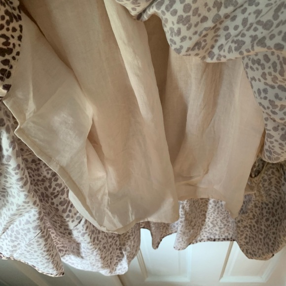 🎉 Host Pick✨ SOLDOUT BESTSELLER Revolve x Marjorelle “Jade” Dress Sahara Leo XL - Picture 9 of 9